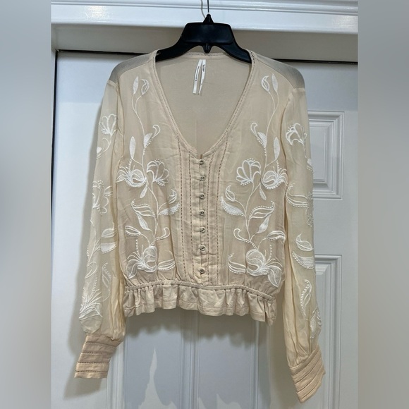 Anthropology Women Top Beige Embroidery Cropped Boho Peasants Cottage Core Sz S - Picture 5 of 5